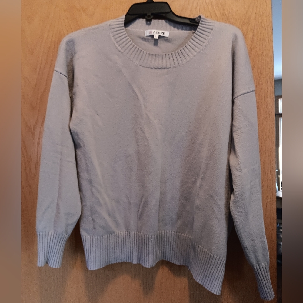 Womens Size Large, Azure Crew Neck Tan Sweater